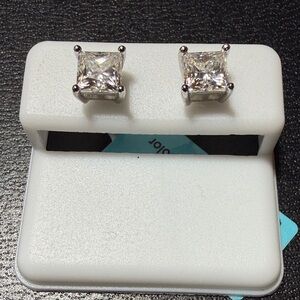 Elegant Sterling Silver 6MM Moissanite Stud Earrings